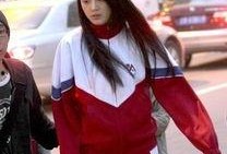 东莞校服爆料视频播放,揭秘校园时尚潮流新风向